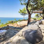 Cleo Beachfront