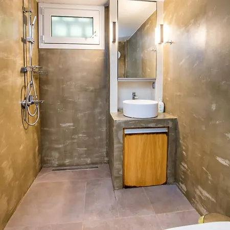 Cleo Beachfront בית נופש *