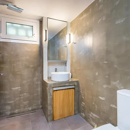 Cleo Beachfront בית נופש פוטוס